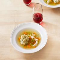 Chicken Soup with Matzo Balls_image