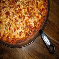 White Pizza--Chicken and Mushroom Thin Crust_image