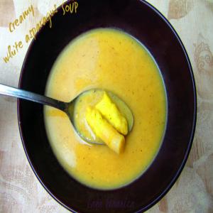 Creamy White Asparagus Soup image