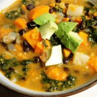 Roasted Vegetable and Kale Soup_image