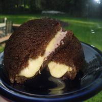 Grilled Gouda Cheese Sandwiches With Smoked Ham and Pumpernickel_image