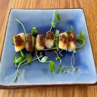 Grilled Scallop Skewer with Sun-Dried Tomato Pesto_image