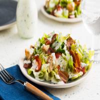 BLT Salad with Creamy Basil Dressing_image
