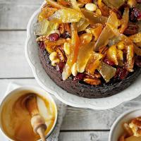 Fruit & nut topping for Christmas cake_image