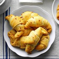 Air-Fryer Bacon Crescent Rolls_image