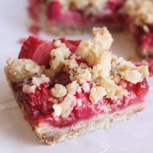 Strawberry Rhubarb Crumb Bars Recipe - (4.6/5)_image