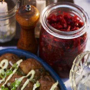 Fruity red cabbage image