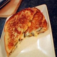 Jalapeno Popper Grilled Cheese image