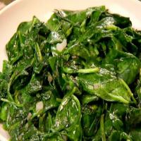 Quick Sauteed Spinach image