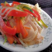 Orange Roughy With Tarragon and Vegetables_image