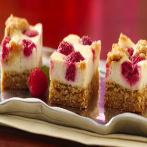 Yogurt Raspberry Cheesecake Bars_image