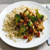 Stir-fry with broccoli & brown rice_image