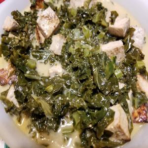 Kale with Baked Tofu and Coconut Milk_image