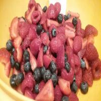 Very Very Berry Salad_image