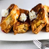 Peanut Butter-Chocolate Stuffed French Toast With Jam Syrup_image