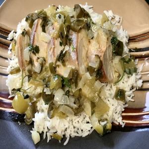 Grilled Tomatillo Chicken image