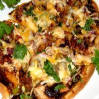 Barbecue Chicken & Bacon Naan Pizza_image