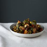 Roasted Brussel Sprouts With Pear and Pistachio_image