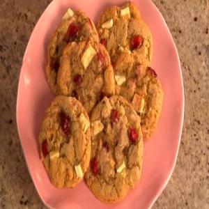 Cranberry, Orange and White Chocolate Chunk Cookies_image