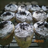 Oreo Cookie Cupcakes_image
