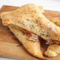Crescent Roll Pizza Pockets_image