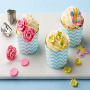 Marshmallow Fondant Flowers and Butterflies image