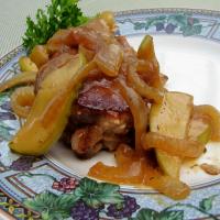 Pork Chops With Apples and Thyme image