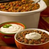 Red-Zone Chili with Ranch Cream_image