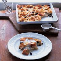 Louisiana Bread Pudding with Whiskey Sauce_image