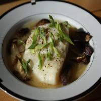 Roasted Cod With Shiitake Mushrooms in Miso Broth_image