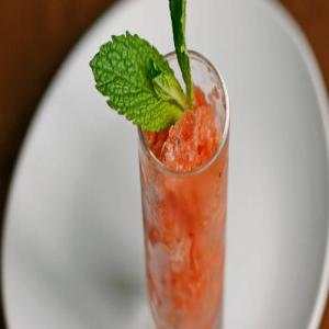 Watermelon, Mint and Lime Dessert Shooters_image