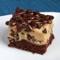 CHOCOLATE CHIP COOKIE DOUGH BROWNIES Recipe - (4.4/5)_image