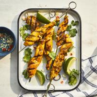 Thai Grilled Chicken with Sweet Chile Dipping Sauce_image