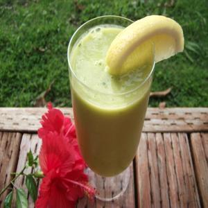 Beauty Bonanza Juice (Cucumber, Avocado, Lemon)_image