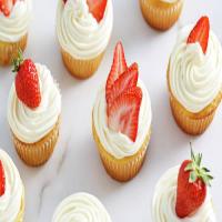 Strawberry-Cream Cheese Cupcakes image