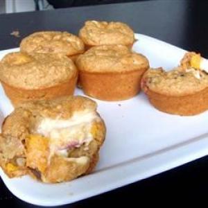 Healthy Oat Peaches and Cream Muffins_image