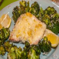 Fish Essentials: Parmesan-Crusted Salmon_image