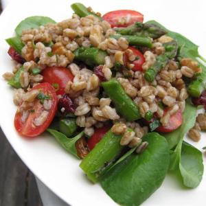 Farro Salad with Asparagus and Parmesan_image
