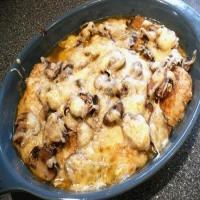 Baked Chicken Breasts with Gruyere & Mushrooms_image