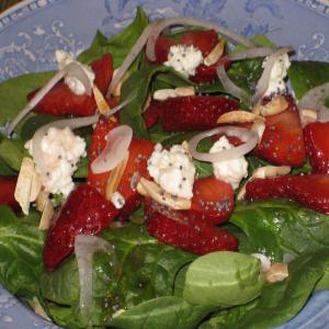 Sharon's Spinach/Strawberry Salad_image