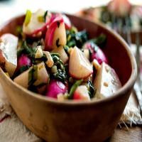 Sweet and Sour Stir-Fried Radishes With Their Greens_image