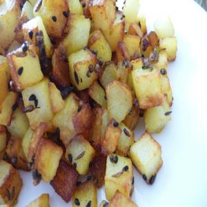 Spicy Indian Potatoes_image