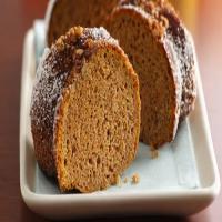 Gluten-Free Cinnamon and Toasted Pecan Crusted Sweet Potato Cake_image