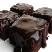Best Chocolate Brownie with Fudge Sauce_image
