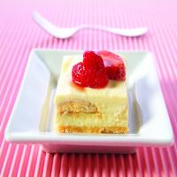 Strawberry Shortcake Squares_image