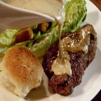 Fillet with Peppercorn Sauce_image