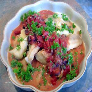 Fish Steaks with olives and capers_image