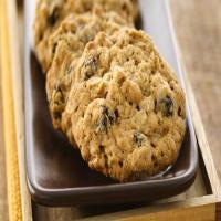 Oatmeal-Raisin Cookies (White Whole Wheat Flour)_image