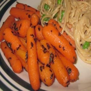 Minted Glazed Baby Carrots_image