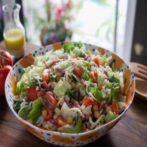 Beverly Hills Chopped Salad image